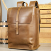 Obrázek z Kožený batoh na notebook s přezkou - City Vintage 
